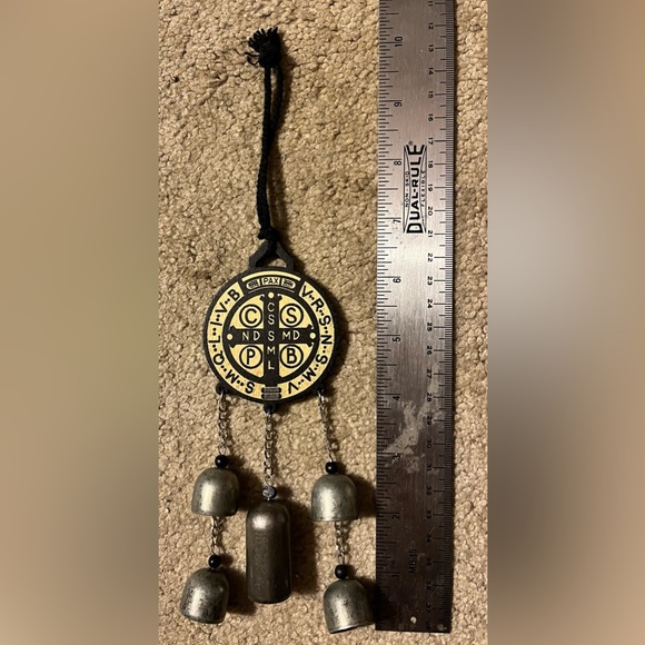 St Benedict Home Protection Door Hanger with Bells - Picture 4 of 5